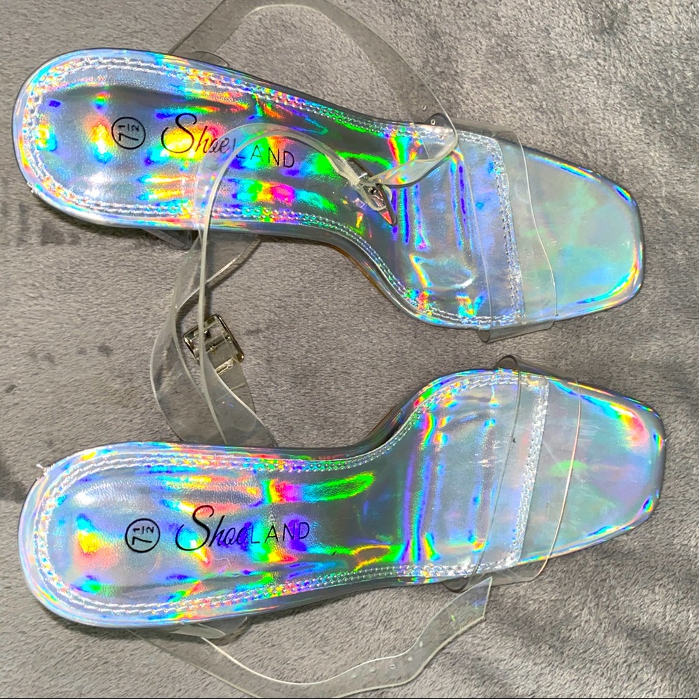 Womens holographic pumps